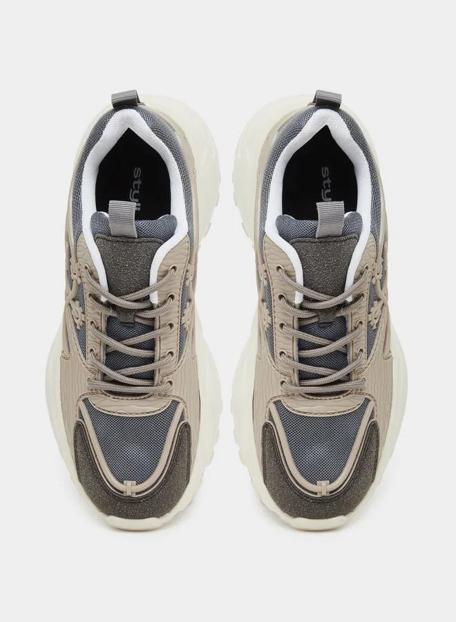 Styli Styli Chunky Sole Side Pattern Sneakers