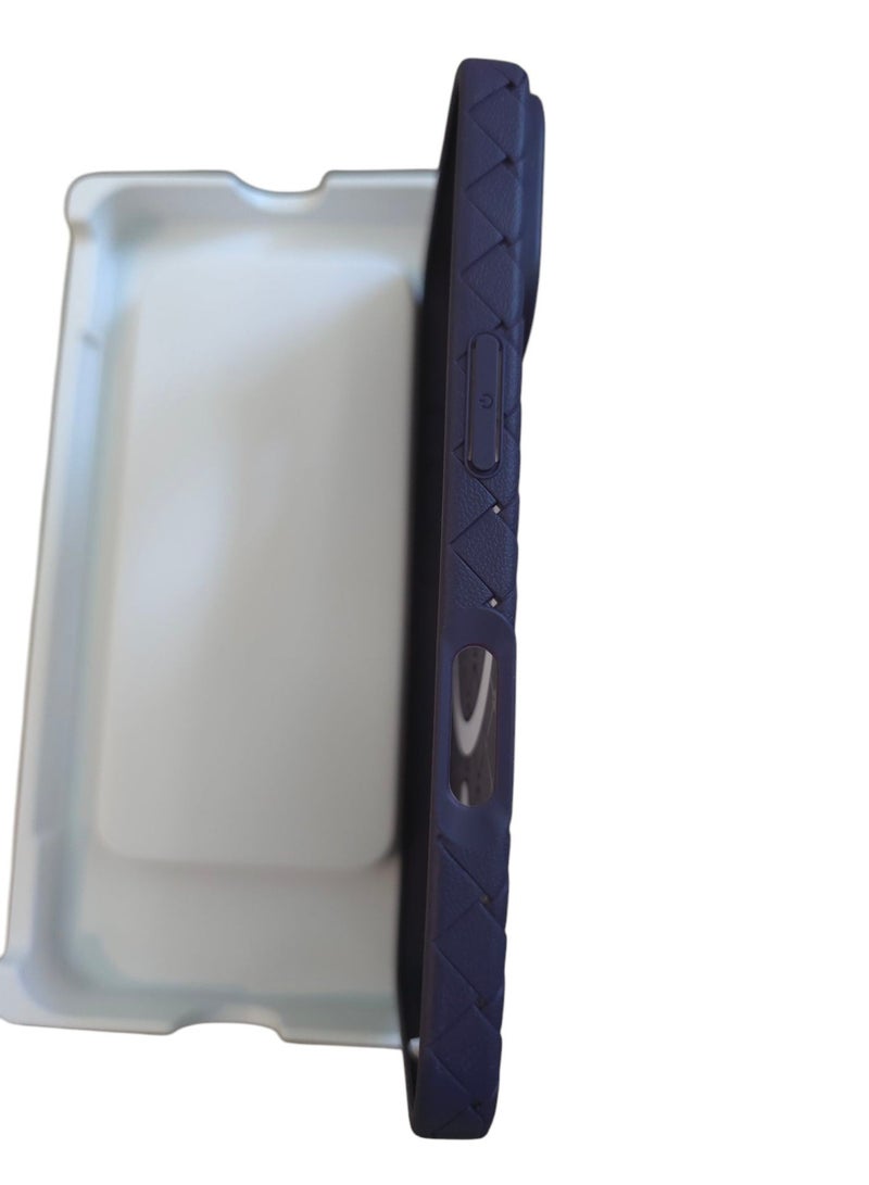 جراب لهاتف 16 مقاس 6.1 بوصة، مصنوع من نسيج كامل، ملمس الجلد، أداة مبتكرة تجمع بين الحماية القصوى والتصميم الأنيق، باستخدام مواد عالية الجودة وتقنيات متقدمة، اللون: (بنفسجي) - Image 3