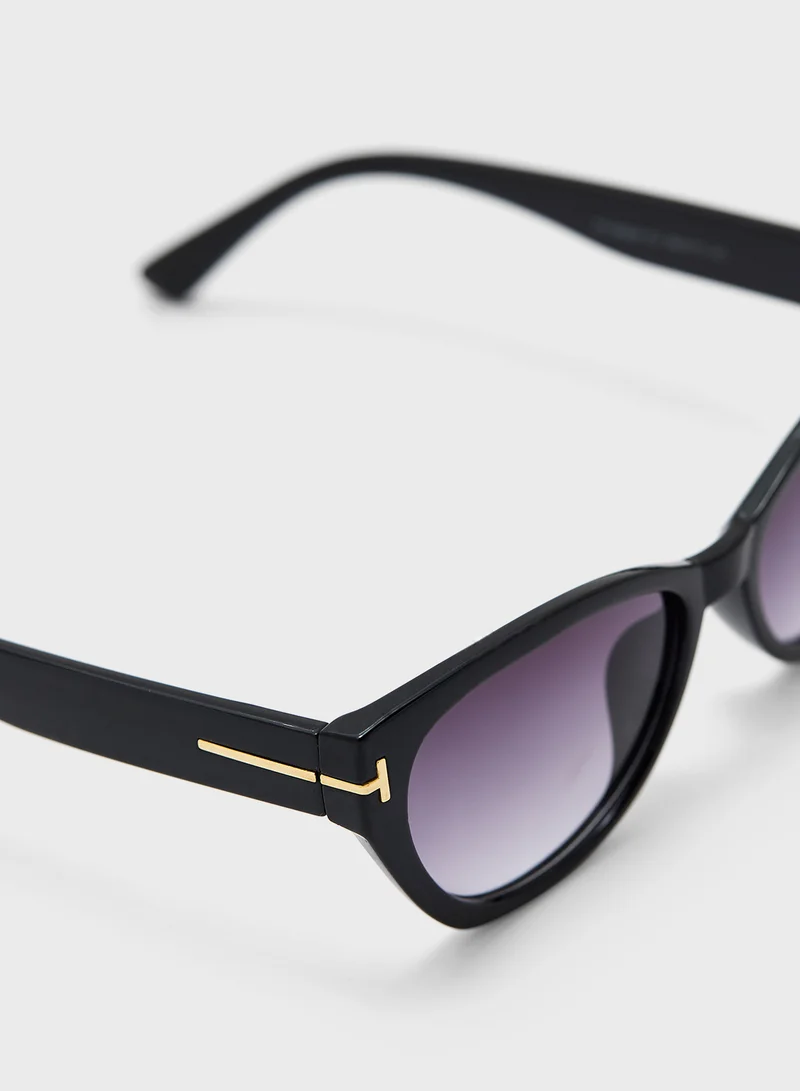 ايلا Temple Detail Cat Eye Sunglasses