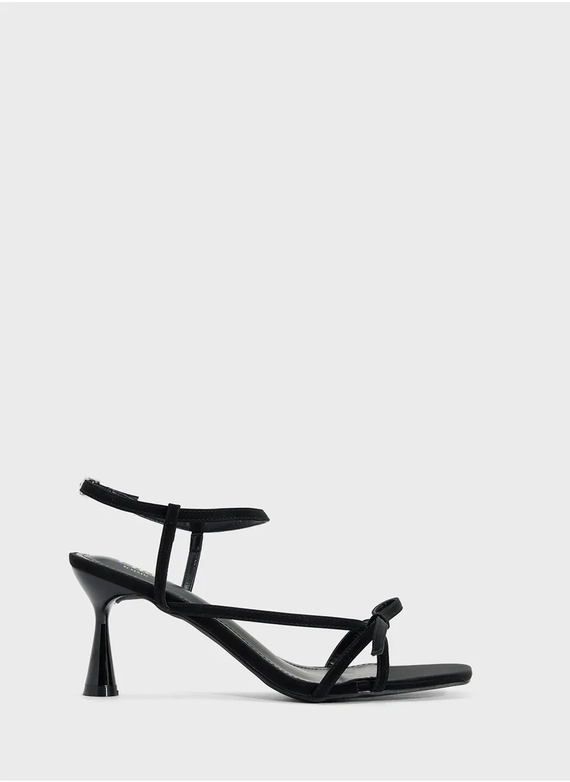 ELLA Heeled Sandal Wih Bow