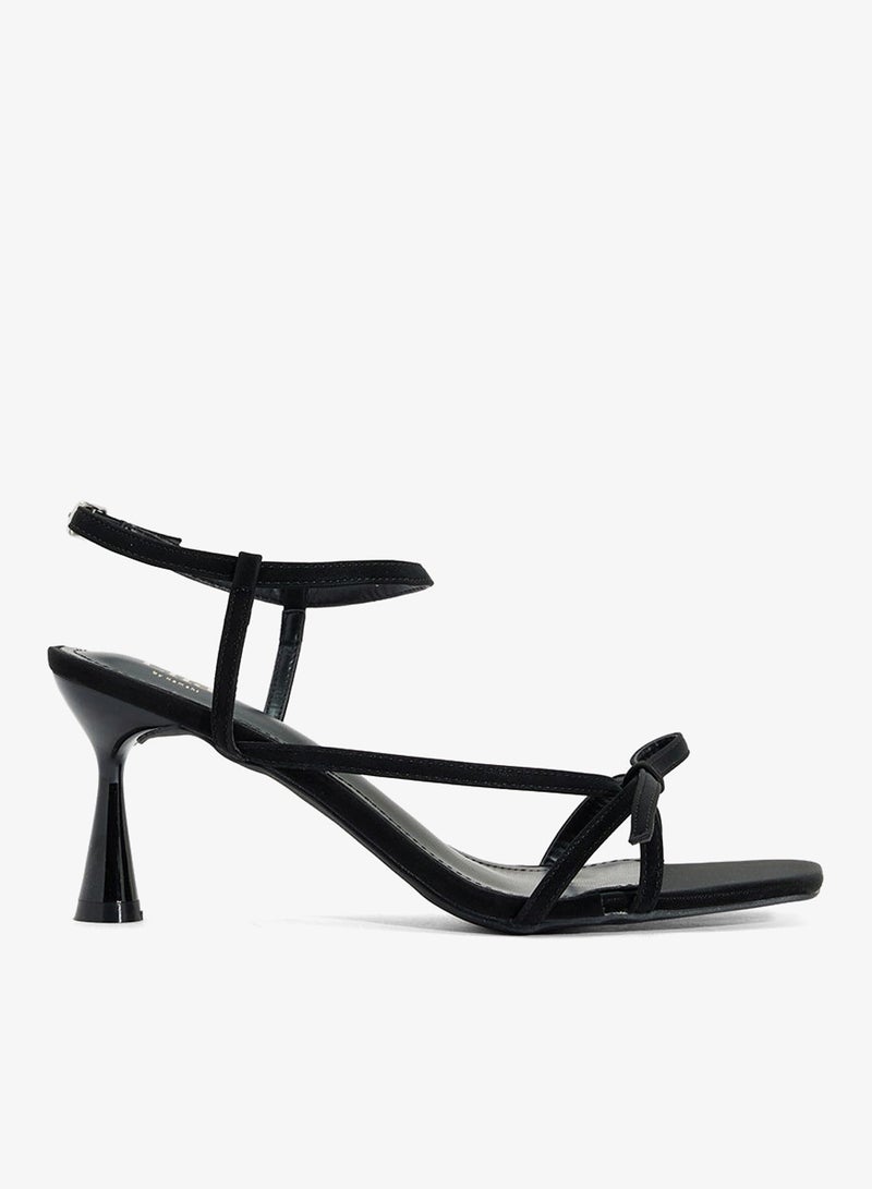 ايلا صندل بكعب مع فيونكة - Image 1