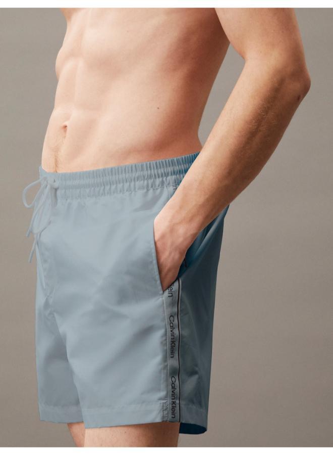 كالفن كلاين شورت سباحة متوسط برباط - Image 3
