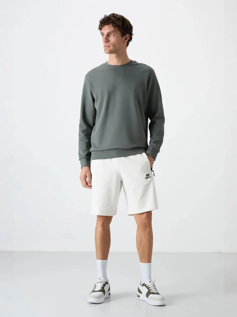 تومي لايف TOMMY Men's Plain Crew Neck Sweatshirt