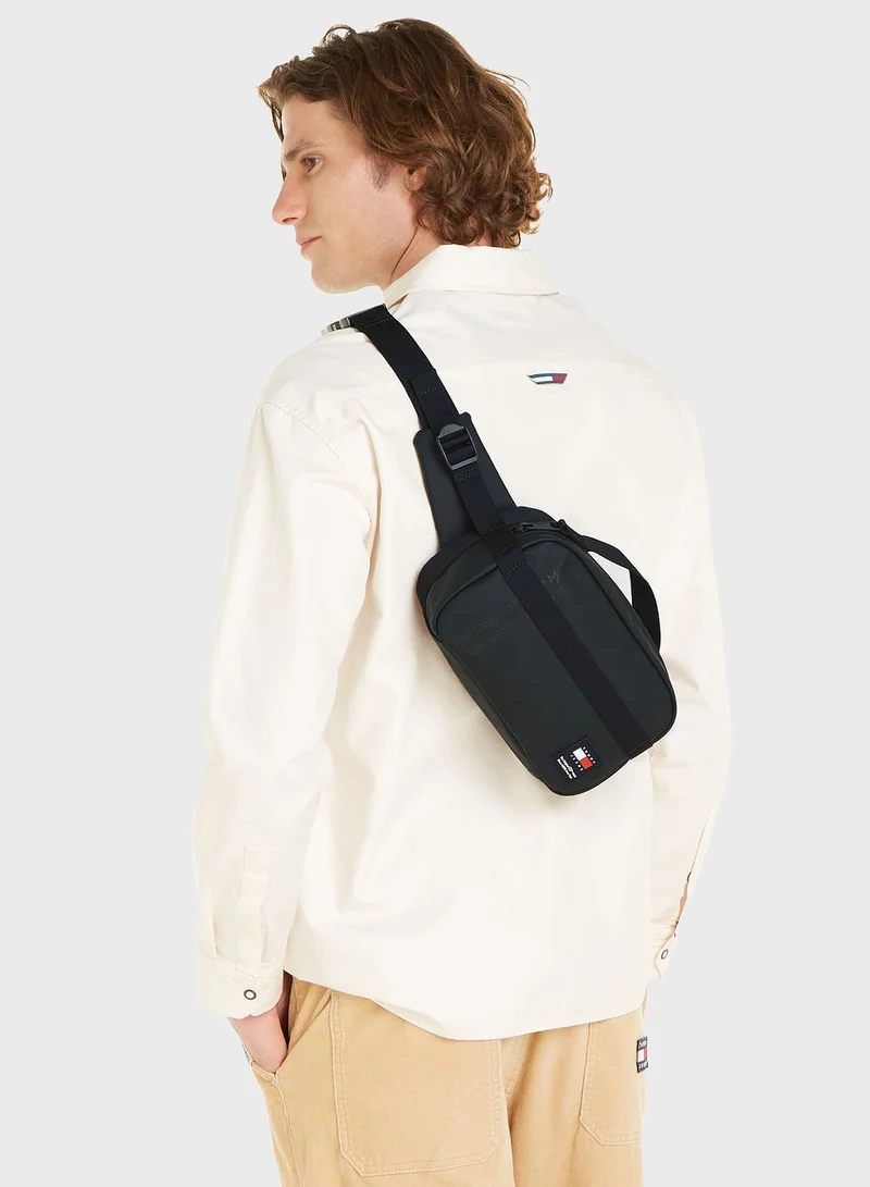 TOMMY JEANS Logo Waist Bag
