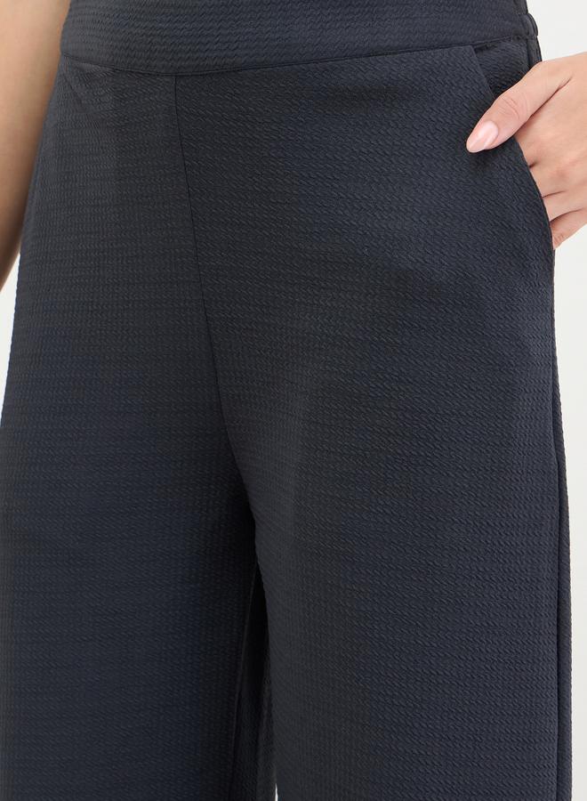 Styli Women Navy Blue Wide Leg Trousers - Image 3