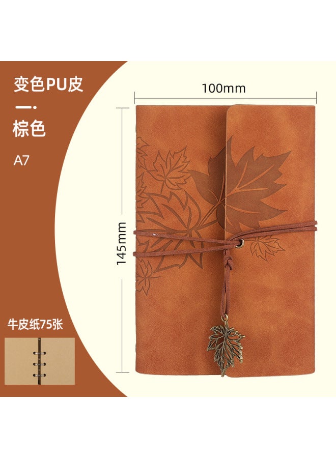 بوي دفتر سفر كلاسيكي من الجلد الناعم مع حافظة يدوية  
دفتر ملاحظات A6/A7 قابل للحمل مع أوراق قابلة للإزالة  
يوميات ورق القيقب - دفتر متنقل أنيق للسفر والكتابة - Image 1