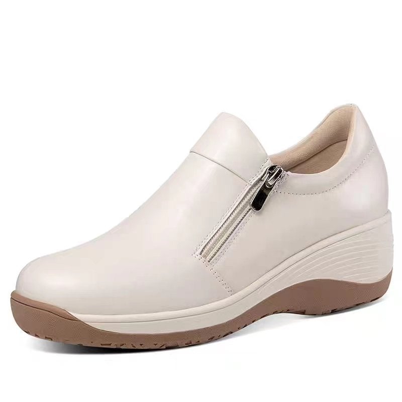 Women's Casual Thick Sole Low Top Sneakers with Checkered Pattern - Image 4