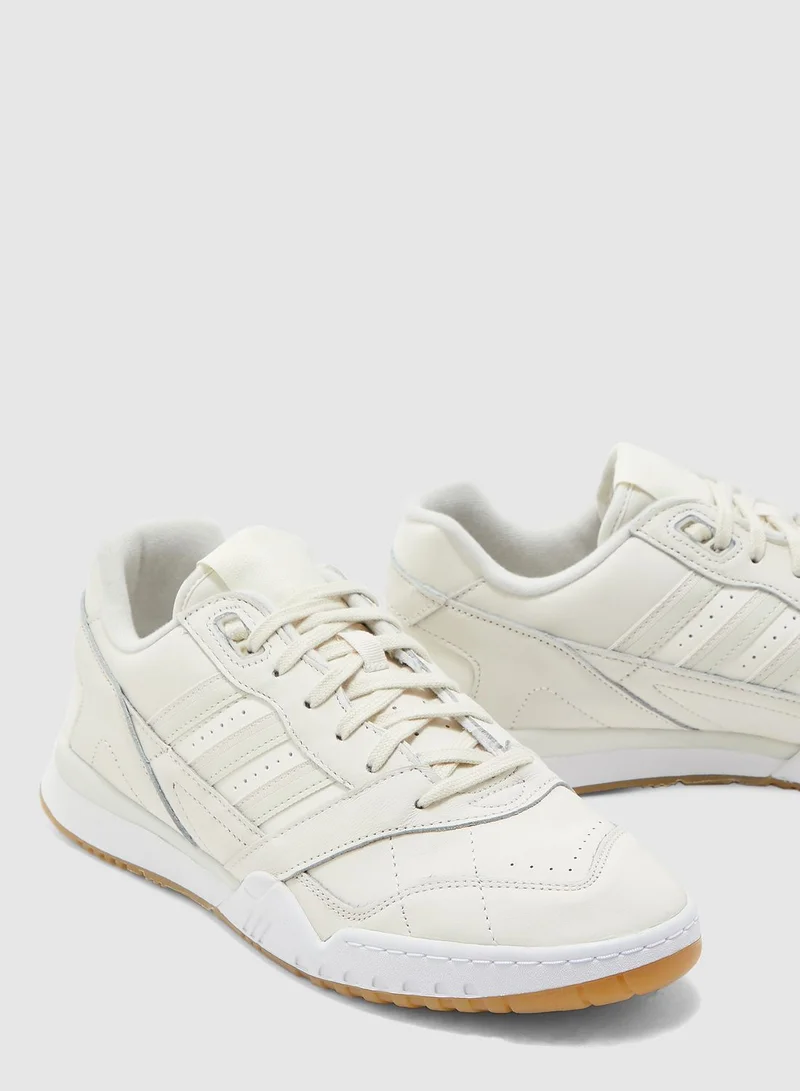 adidas Originals A.R. Trainer