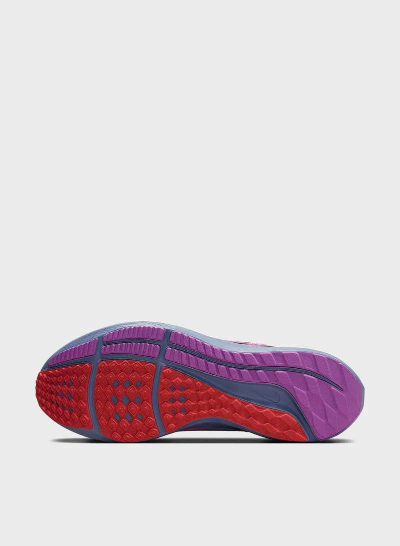 Nike Air Zoom Pegasus 40 Se