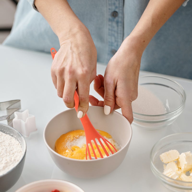 🍳 أداة خلاط بيض متعددة الوظائف للمطبخ بتصميم متين للطهي السهل - Image 3