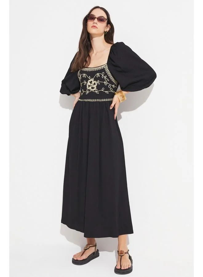 JUNE June Embroidery Detailed Dress