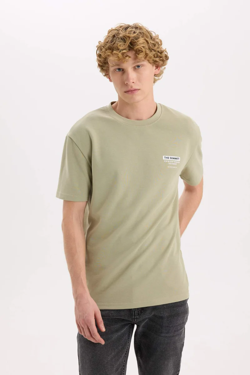 ديفاكتو Regular Fit Crew Neck Printed Short Sleeve T-Shirt