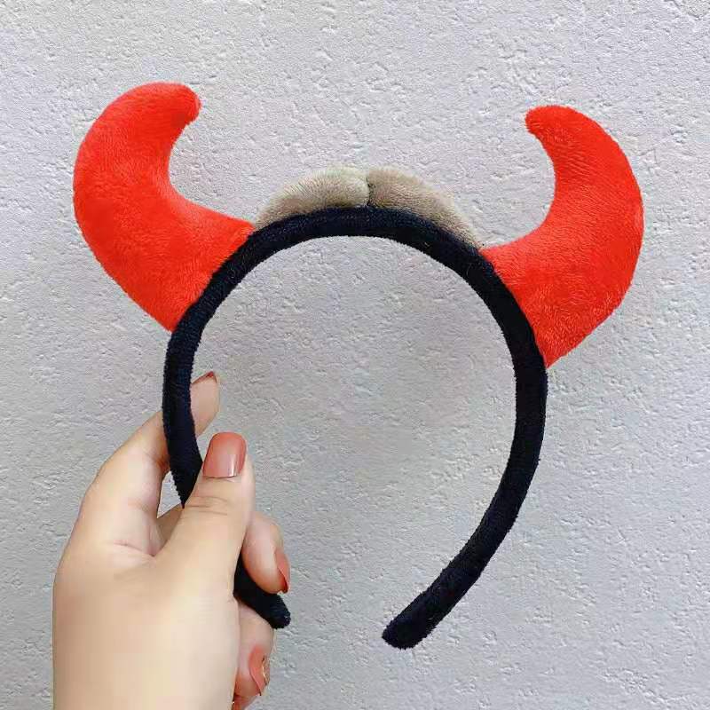 Loquat Festive red horn headband wholesale Girls cute cartoon creative cow head activities Party plush headband 1 small beard Horn