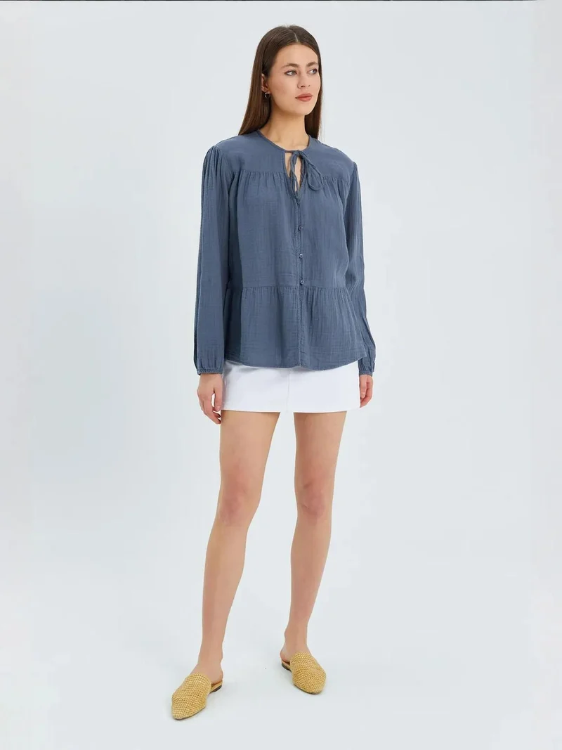 ميكسراي بلوزة ميكسراي بأكمام طويلة وقصة مريحة مع ربطة عنق