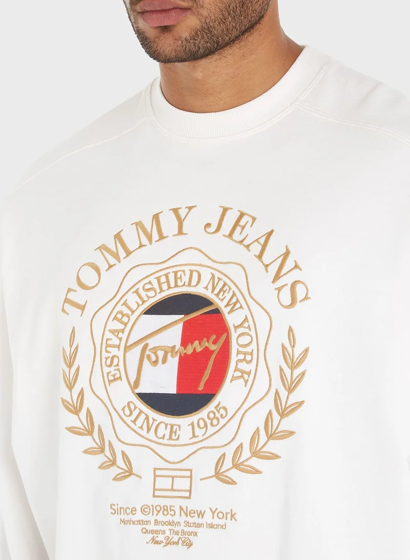 TOMMY JEANS Graphic Sweatshirt