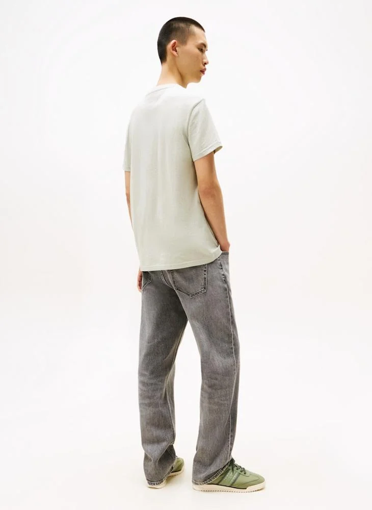TOMMY JEANS Regular Fit Short Sleeve T-Shirt