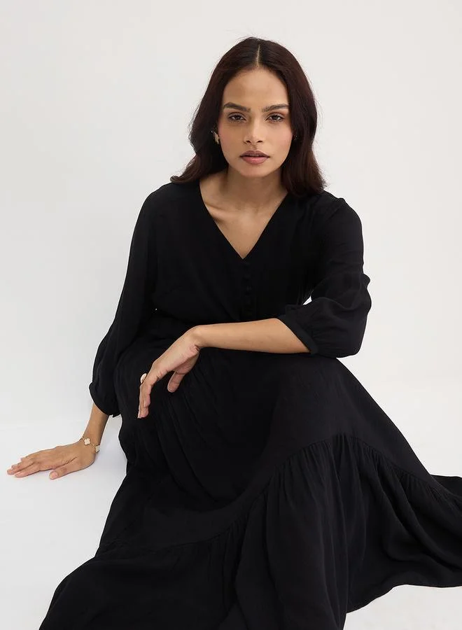 Femmella  Femmella Black Crinkled Tiered Maxi Dress for Women | Best Price UAE