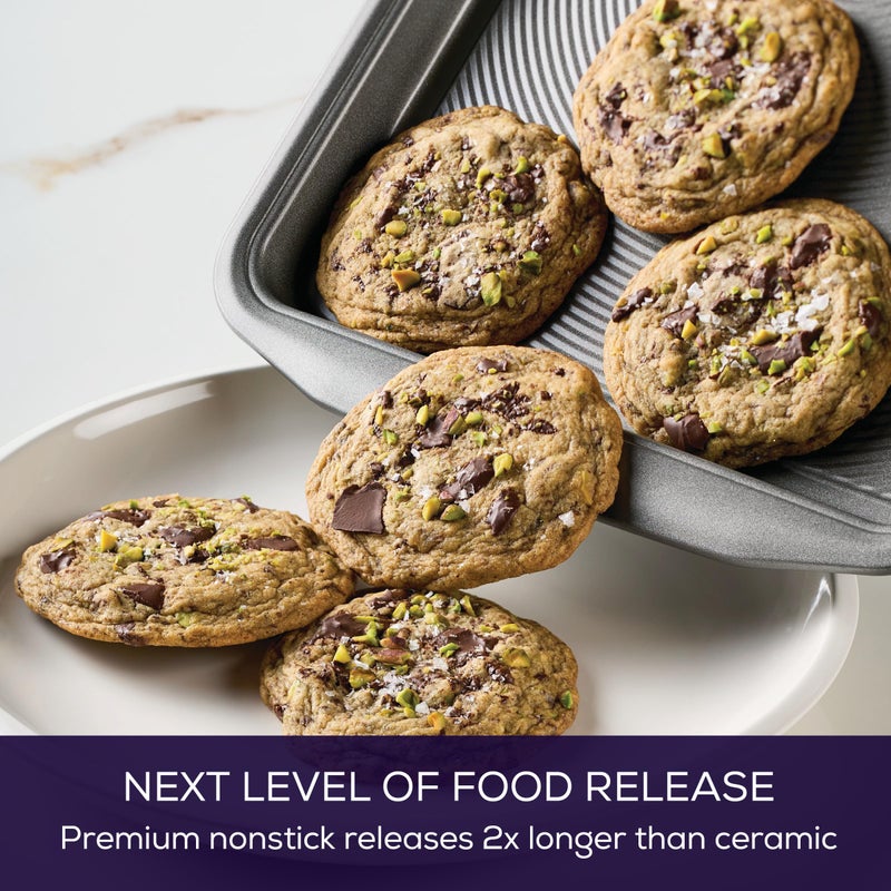 Circulon طقم أواني الخبز غير اللاصقة من سيركولون، صينية بسكويت / صينية خبز - 2 قطعة، رمادي - Image 4