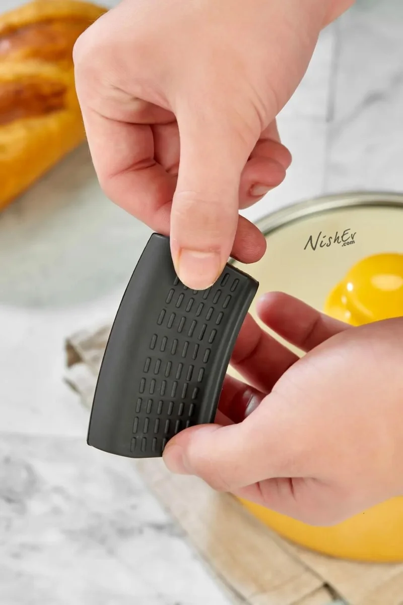 نيشيف Non-stick Silicone Pan, Frying Pan Handle Silicone Handle - 1 Pair