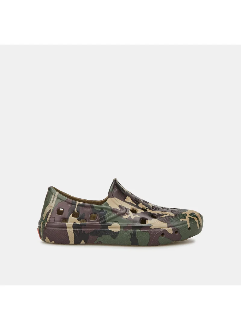 VANS Kids' Slip-On TRK Shoe (Younger Kids)