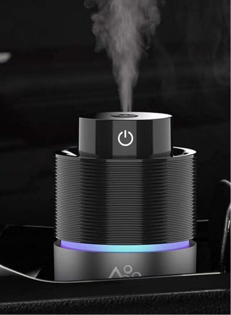 مرطب سيارة مع موزع عطور يعمل بالمدخل USB ومجهز بأضواء LED بسبعة ألوان، وسعة كبيرة تصل إلى ٢٠٠ مل، يستخدم لتعطير وتنقية الهواء داخل السيارة. - Image 3