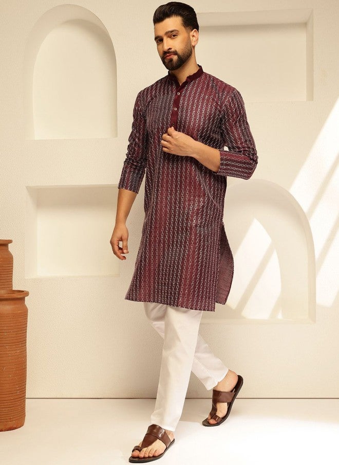 Sojanya Embroidered Silk Blend Kurta with Solid Pyjamas for Men - Image 4