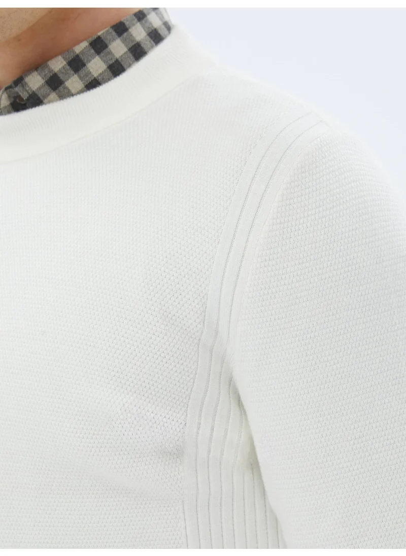 كيب Ecru Half Turtleneck Patterned Sweater