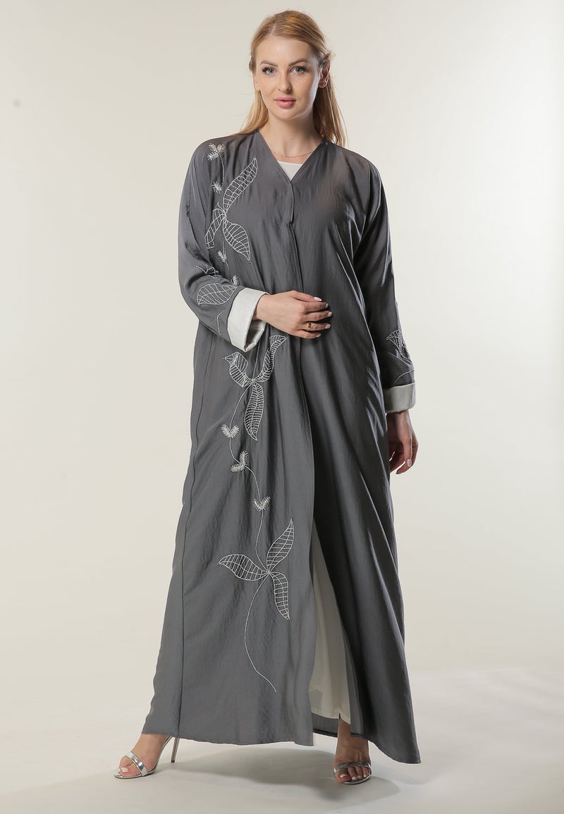 Moistreet Embellished Open Abaya - Image 1