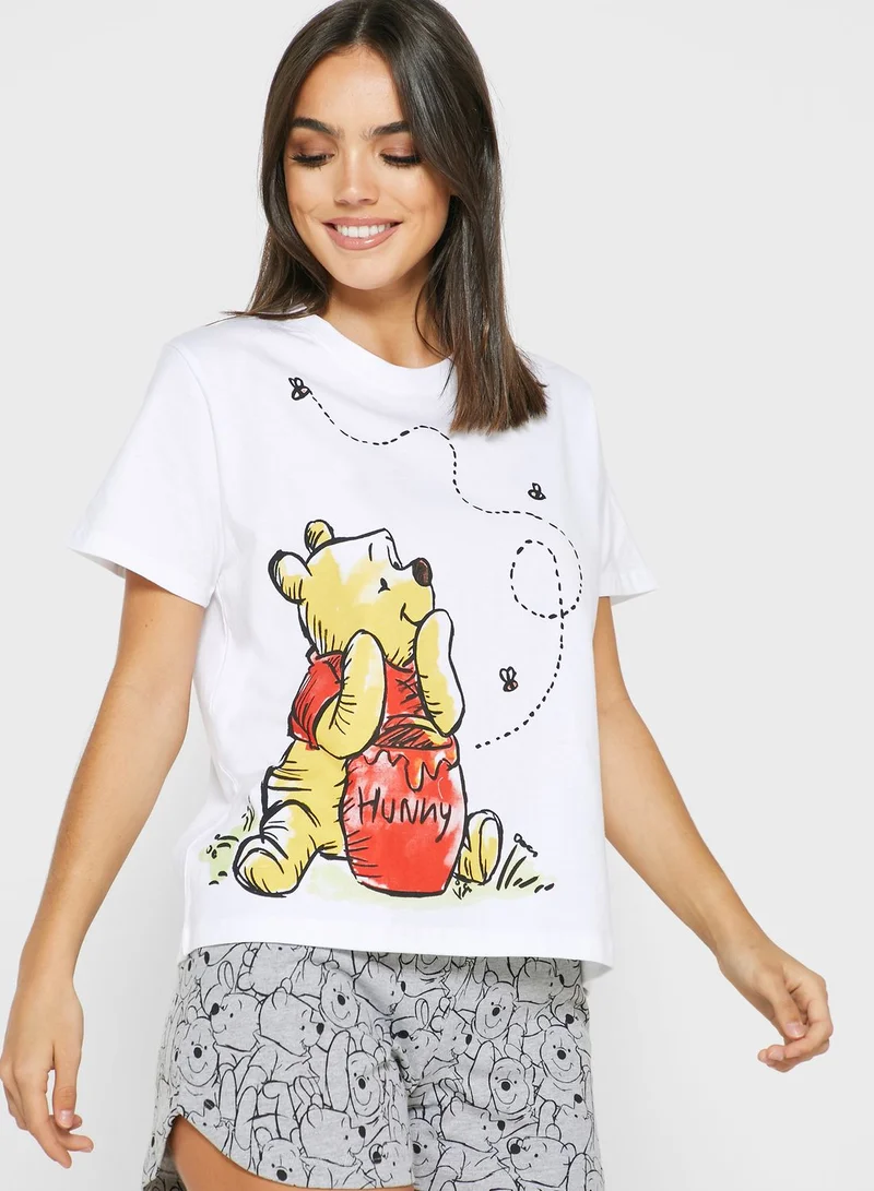 Fabric Flavours Winne the Pooh Print T-shirt and Shorts Set