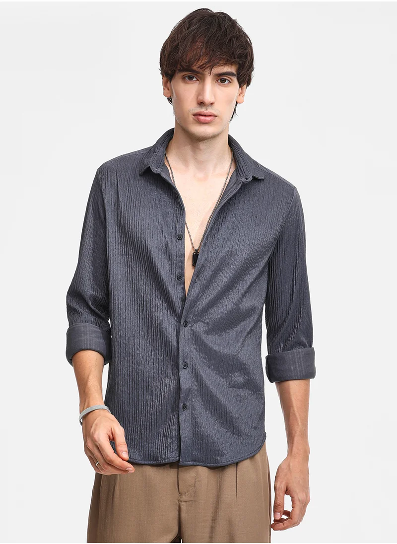 Campus Sutra Men's Powder Grey Solid Creased Shirt