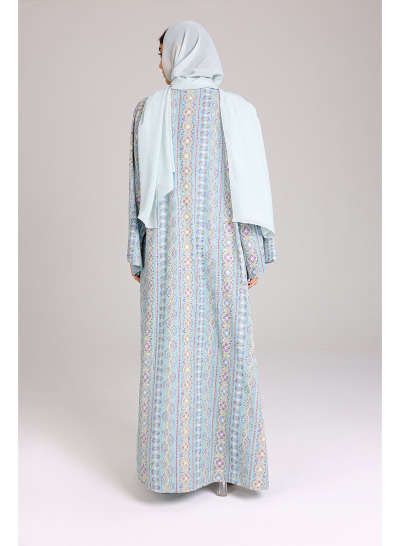 اكسا عباية قصة واسعة نقوش ربيعية ازرق فاتح - Image 4