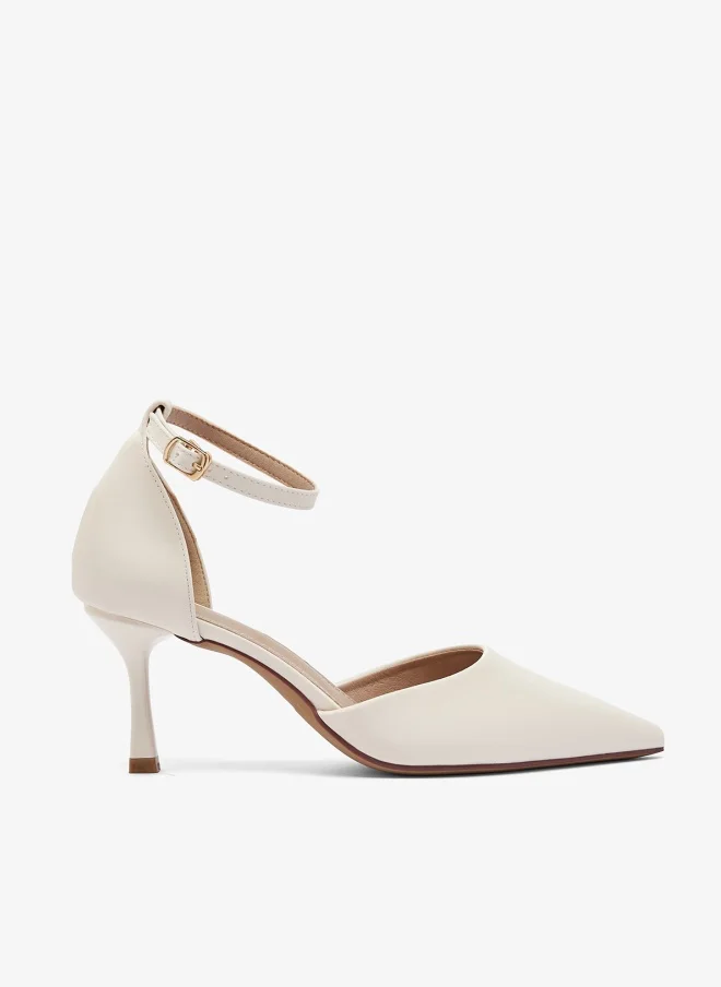 ايلا كلاسيك مضخات بكعب متوسط مع حزام