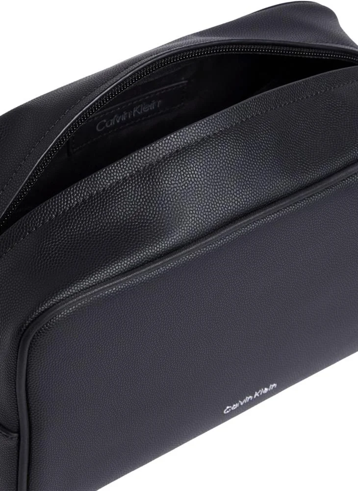 CALVIN KLEIN Logo Zip through Toiletry Bag
