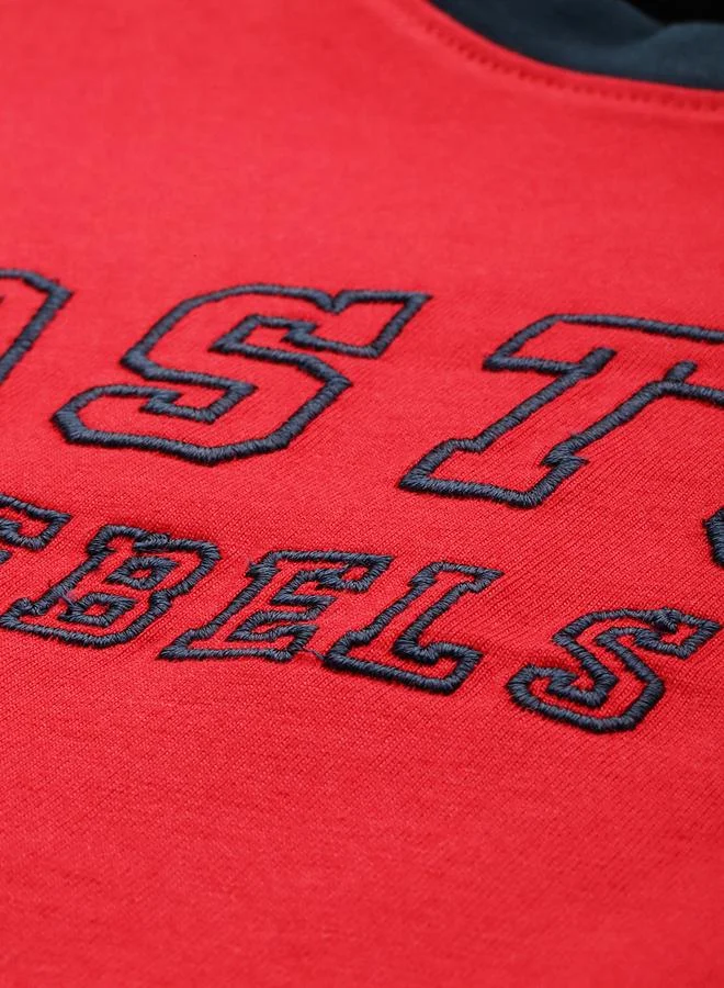 ديلينجر تيشيرت مطرز نسائي بقصة عادية