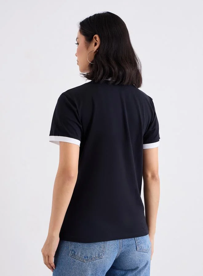 Styli Styli Slogan Print Contrast Trim Round Neck T-Shirt