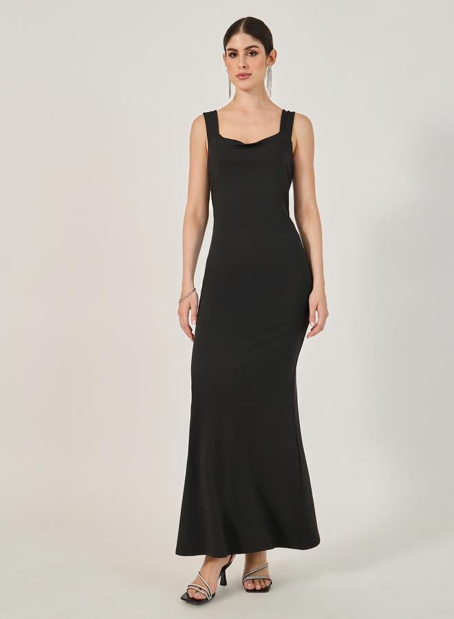 Styli Sleeveless Column Dress - Image 2