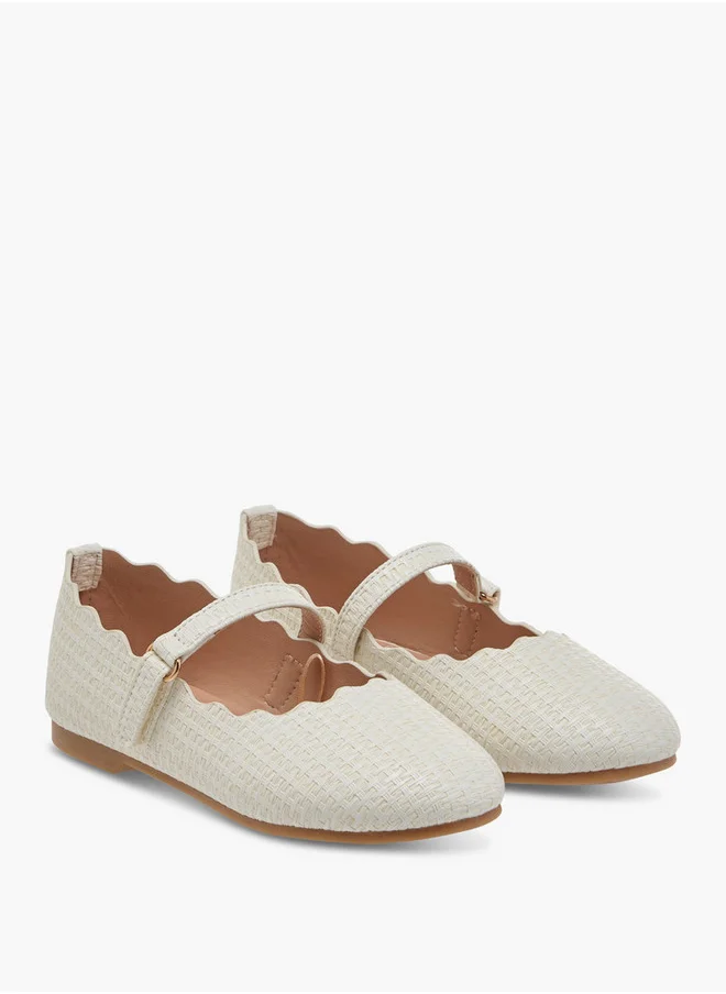 جونيورز Scallop Detail Ballerina Shoes with Hook and Loop Closure