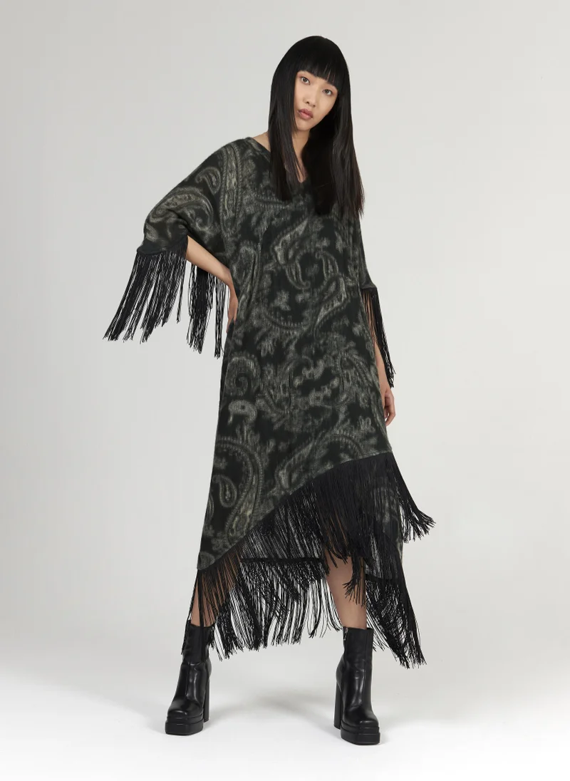 ليم قفطان بنقشة بيزلي