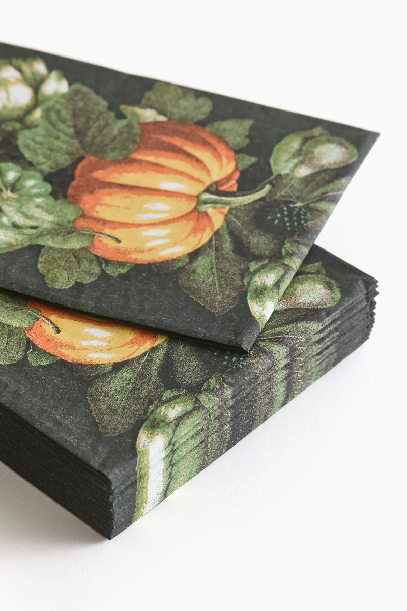 H&M 15-pack paper napkins