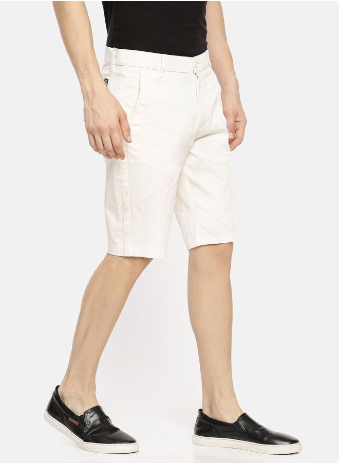 The Indian Garage Co Men Slim Fit Solid Mid-Rise Woven Shorts  - Image 3