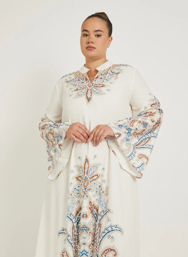 Styli Styli Plus Size Stand Collar Printed A-Line Jalabyia with Embellished Detail