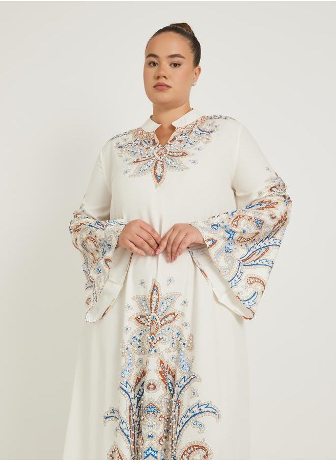 Styli Styli Plus Size Stand Collar Printed A-Line Jalabyia with Embellished Detail  - Image 3