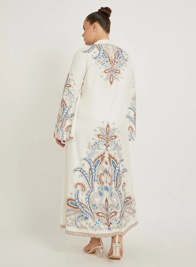 Styli Styli Plus Size Stand Collar Printed A-Line Jalabyia with Embellished Detail