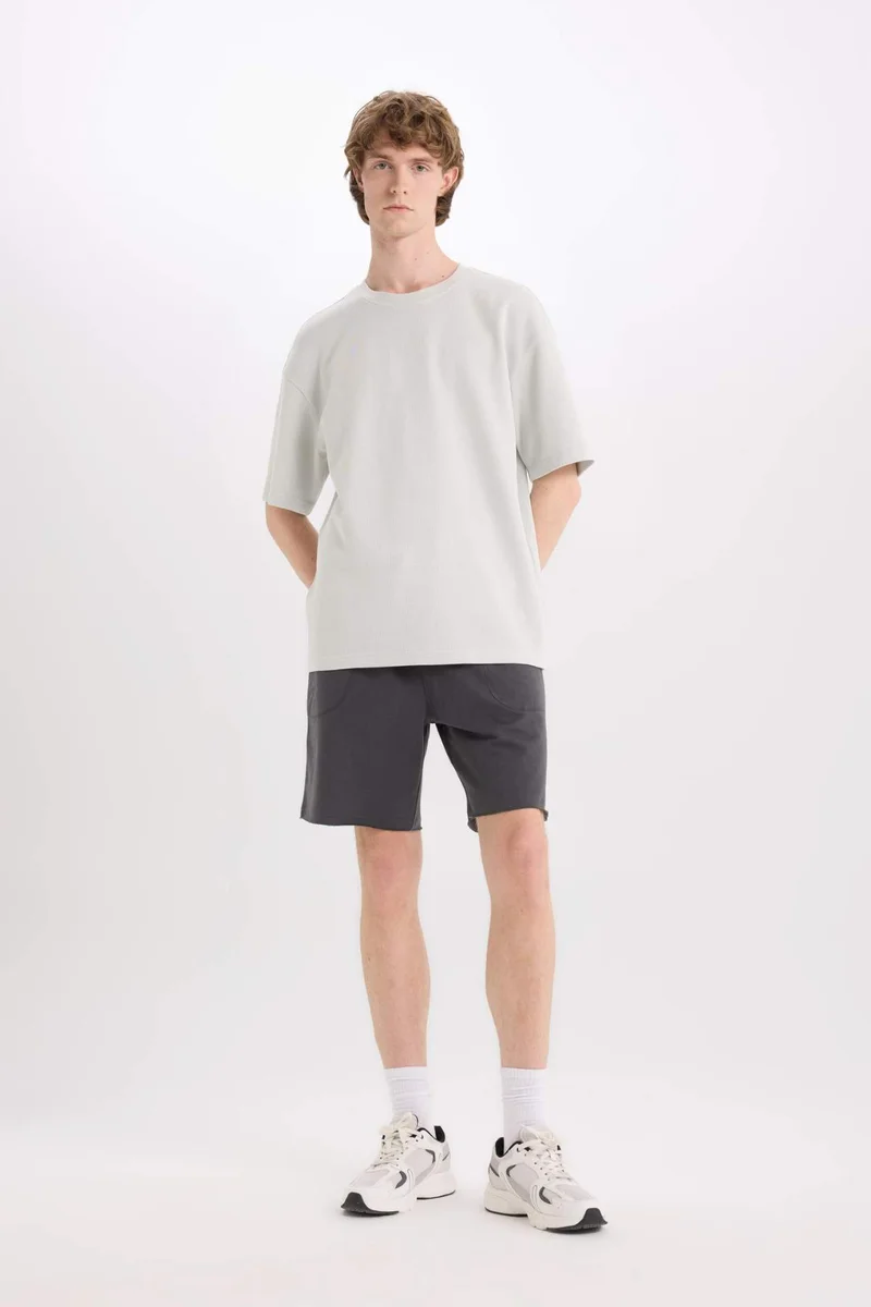 ديفاكتو Cotton Slim Fit Skinny Leg Pocketed Basic Shorts