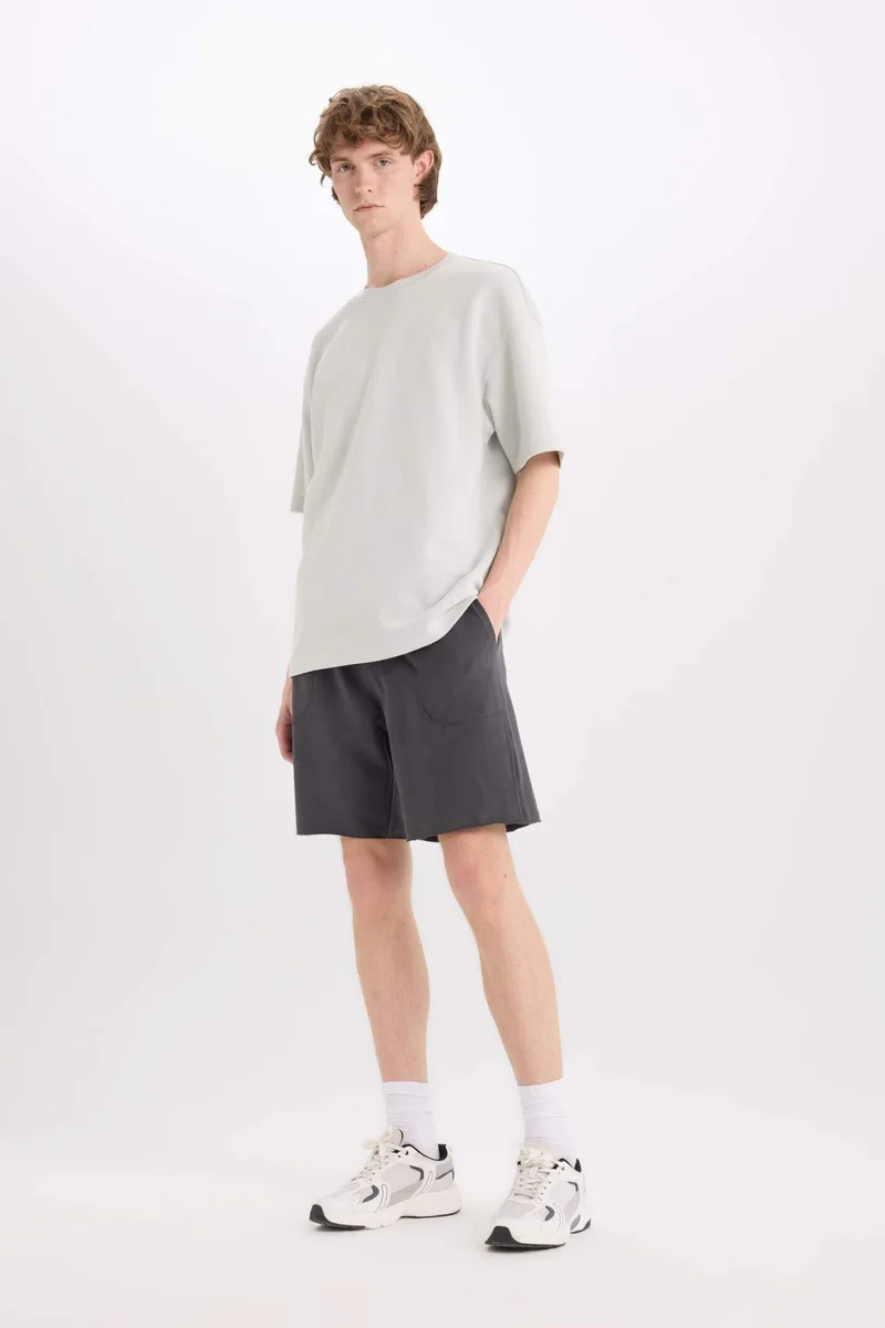 ديفاكتو Cotton Slim Fit Skinny Leg Pocketed Basic Shorts
