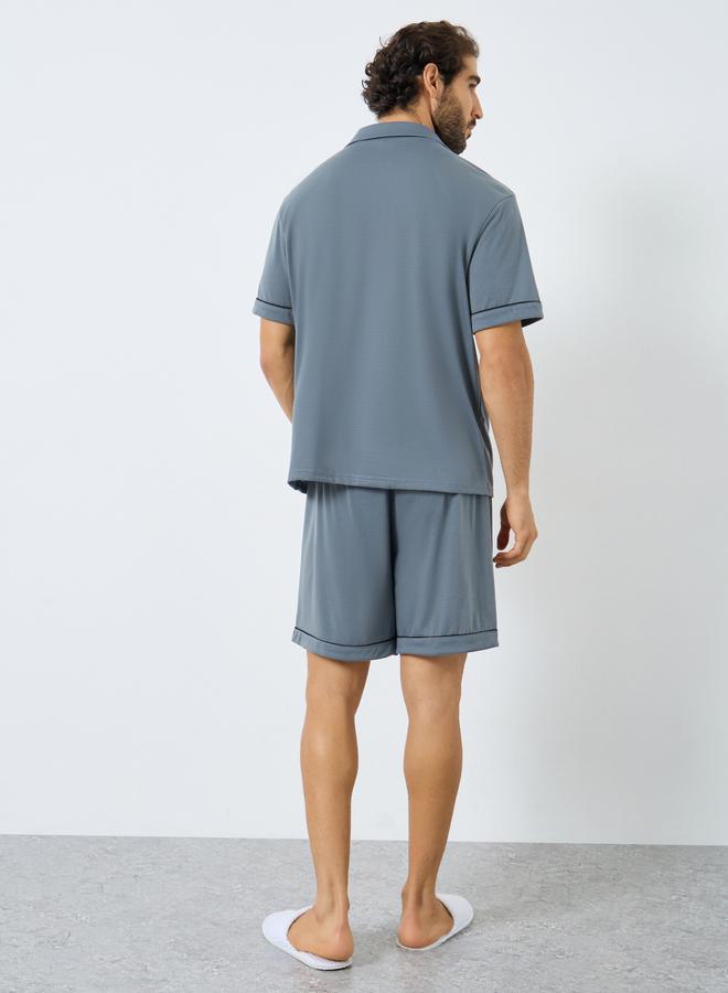 Styli Men Relaxed Fit Solid Shirt and Shorts Set - Image 4