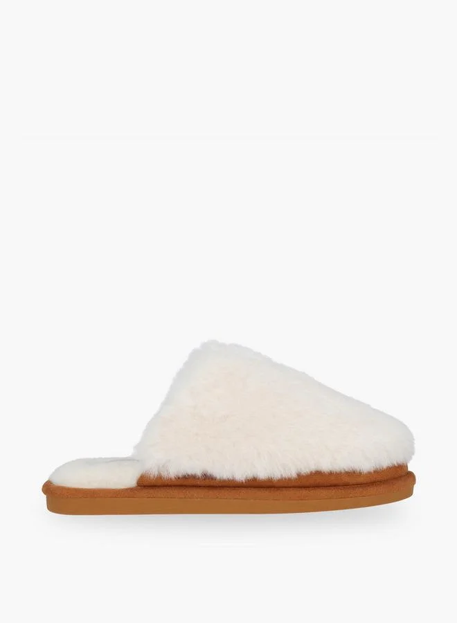 لو كونفورت Women Faux Fur Textured Bedroom Mules
