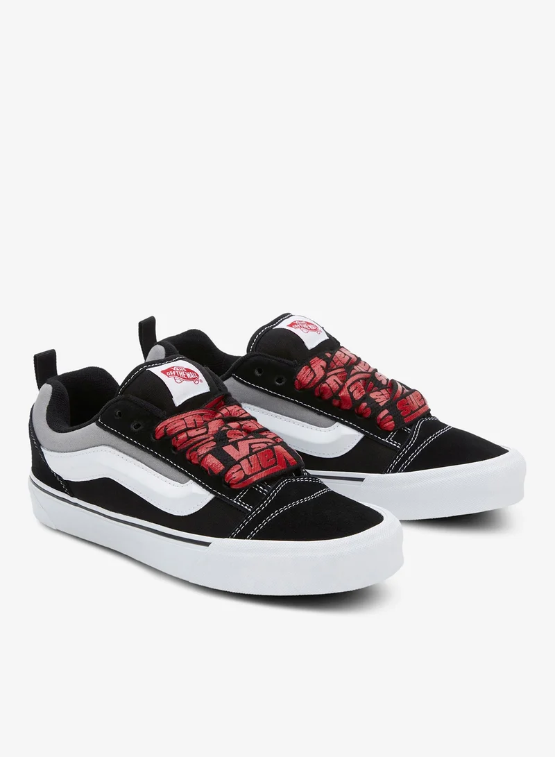 فانز أحذية كنو سكول للجنسين