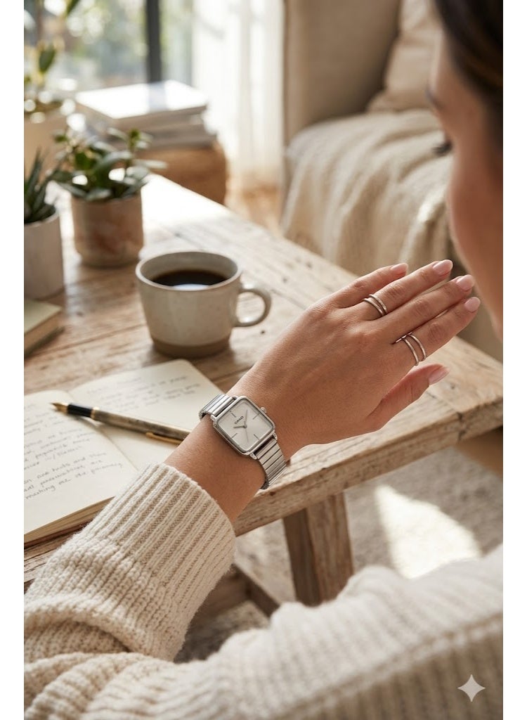 Casio Luxury Analog Watch, Square Case, White Dial, Elegant Link Bracelet - Image 2