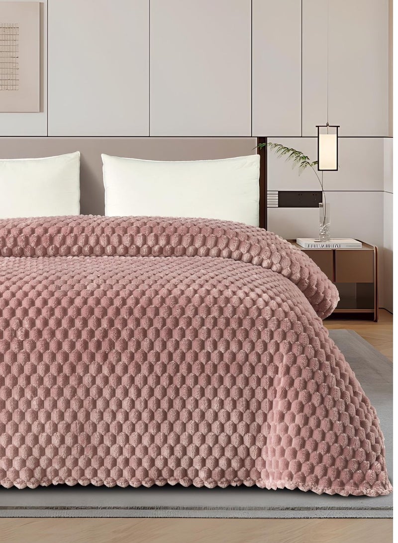 MingLi Soft Textured Bed Blanket for Two People, Summer, 1.8 kg, King Size, 220x200 cm - Image 3